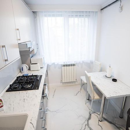 Gabi Apartament 苏恰瓦 外观 照片