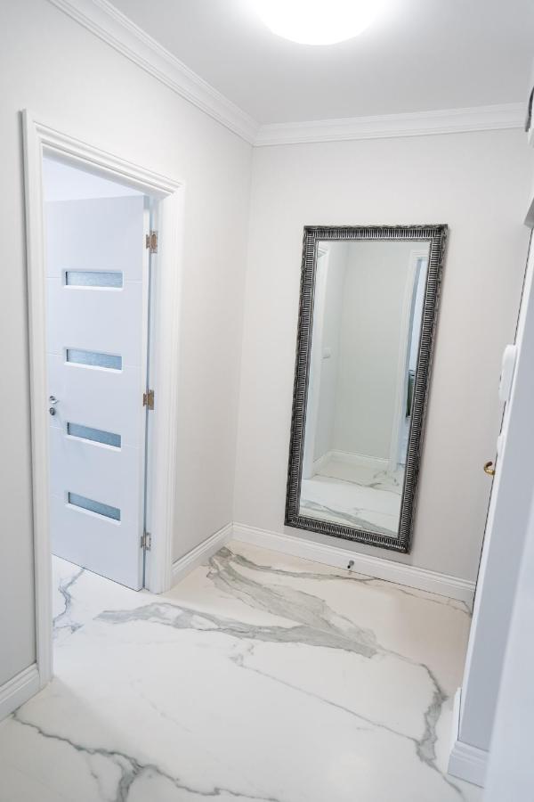 Gabi Apartament 苏恰瓦 外观 照片